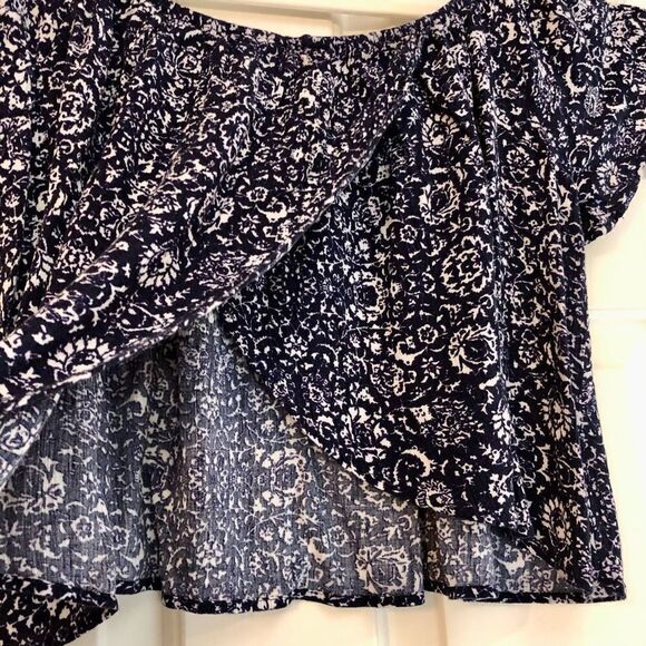 Lush Women’s Crop Top Midriff Blue Floral Top Size XL - Picture 6 of 14